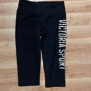 Victoria’s secret capri leggings